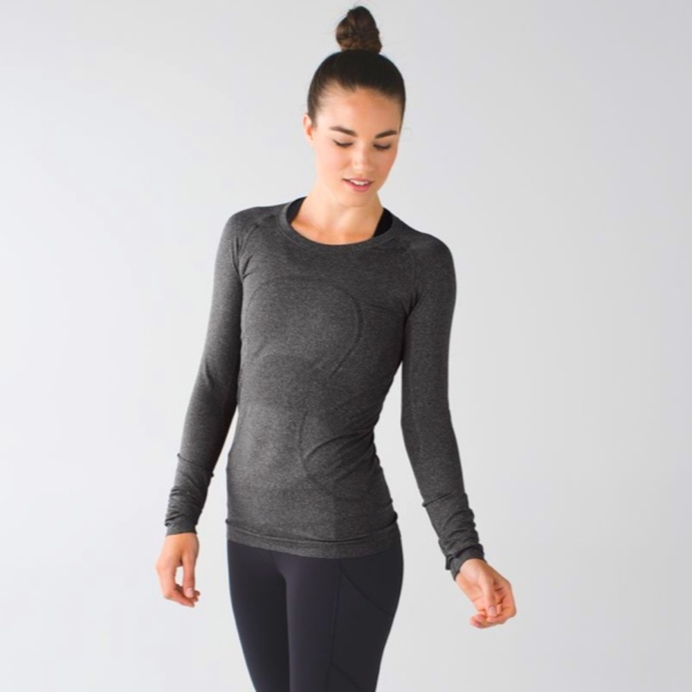 Lululemon Swiftly Tech Long Sleeve Crew in “heathered black”